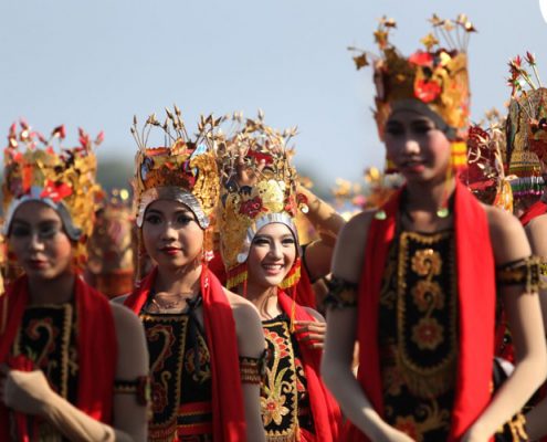 festival indonesia festival danau toba 2017 festival banyuwangi