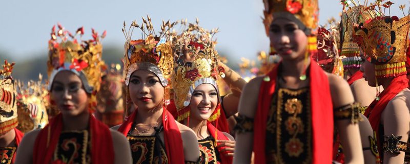 festival indonesia festival danau toba 2017 festival banyuwangi