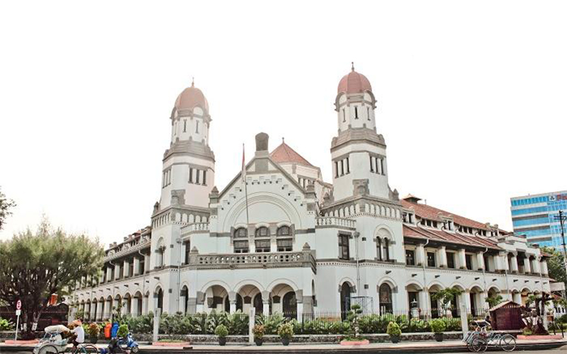 Destinasi Wisata Sejarah - Lawang Sewu